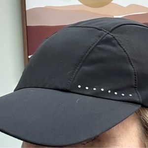 Lululemon running hat